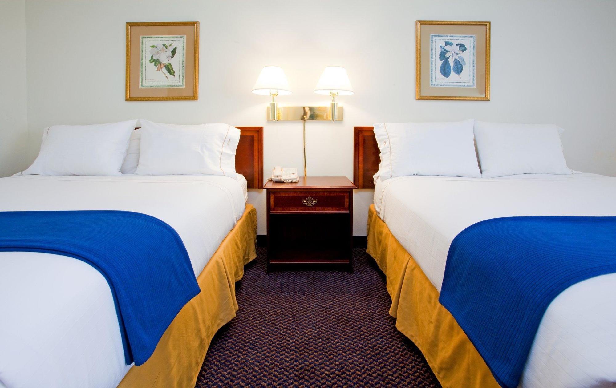 Holiday Inn Express Hillsborough-Durham Area By Ihg Habitación foto